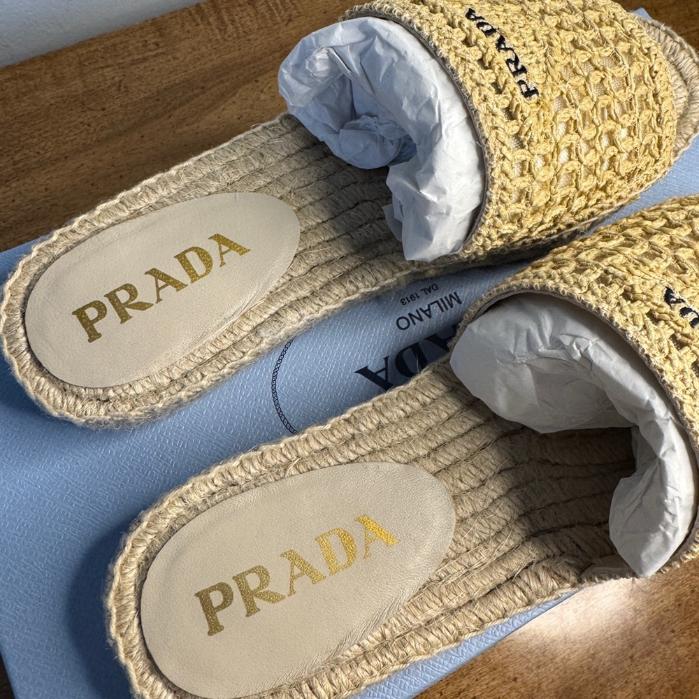 Prada Tan Espadrille Shoes with Intricate Woven Design - Picture 6 of 12